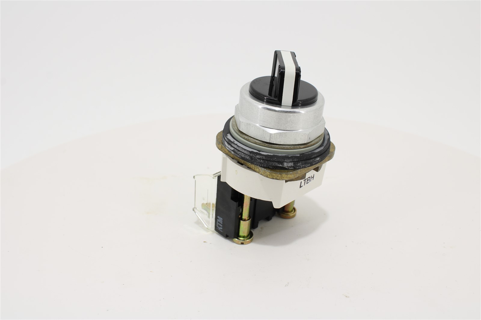 Allen-Bradley 800T-H19D1 Selector Switch | 2-Position | Spring Return | 1 NO