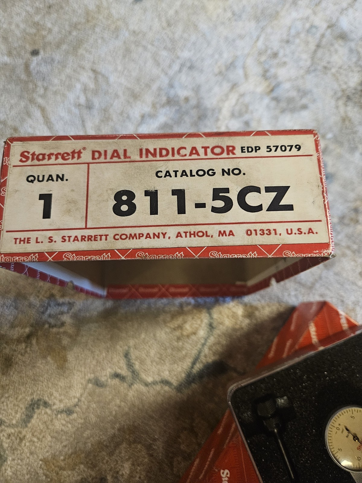 Starrett 811-5CZ Dial Indicator Set w/ Case, Dial Indicator Type