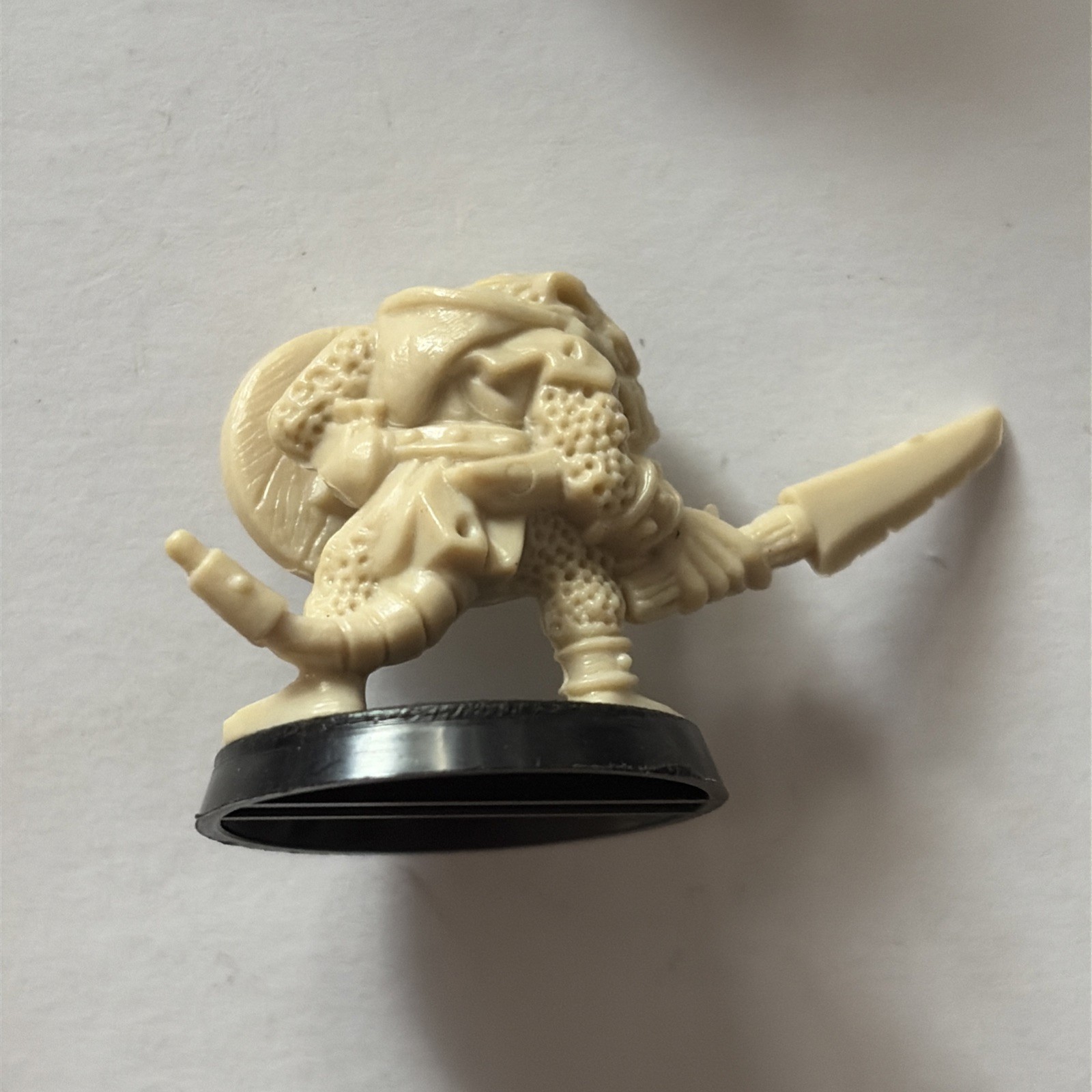Advanced Heroquest figure Skaven (B) With Shield