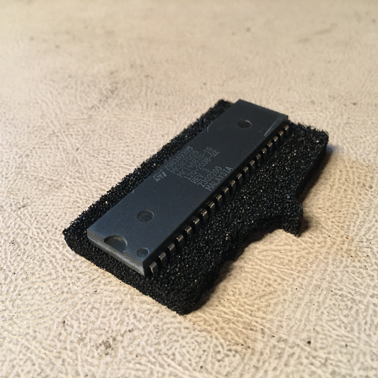 King Radio Small Part:  120-02038-0002,  m/processor