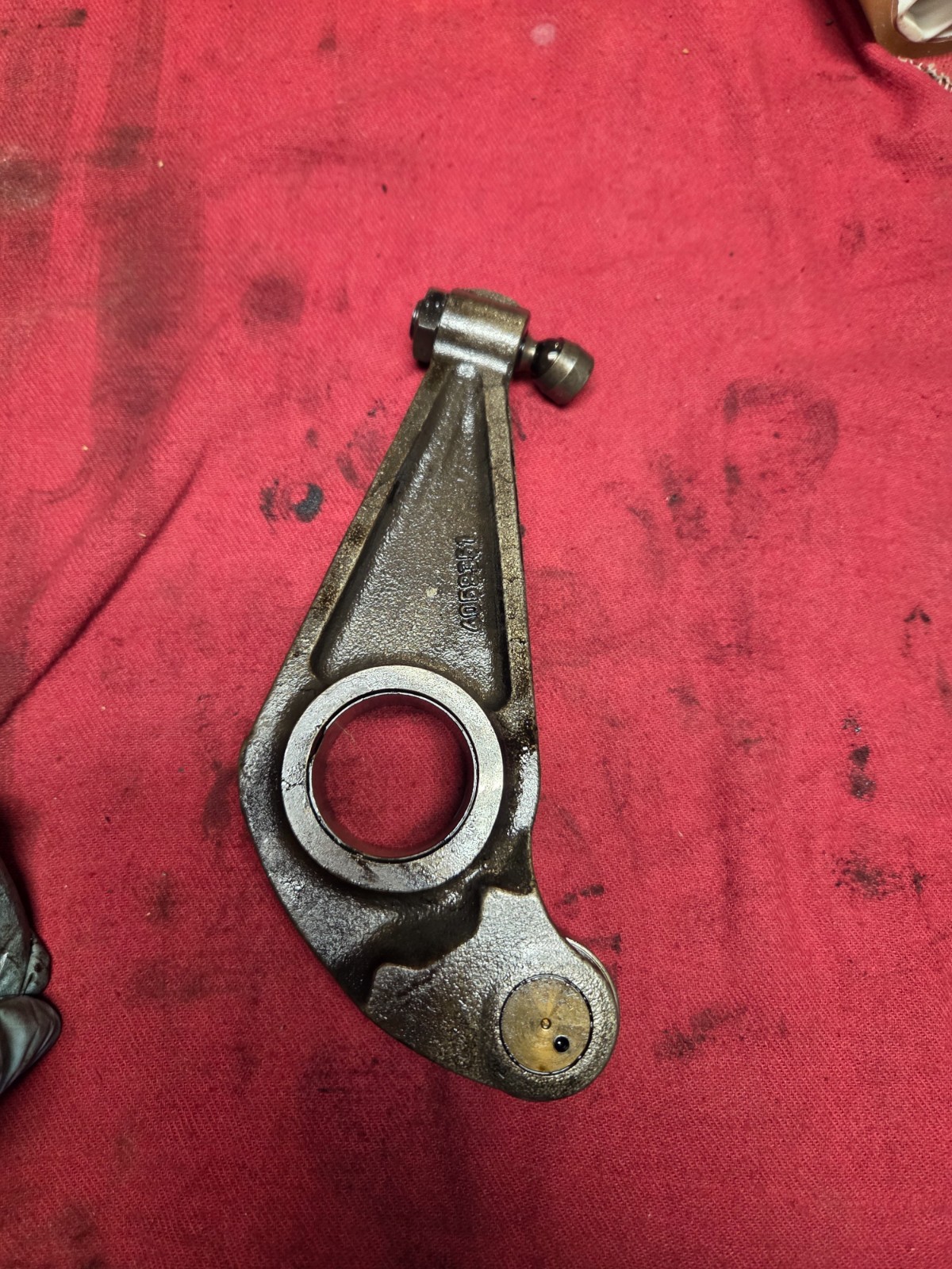 CUMMINS ISX ENGINE FUEL Rocker Arm # 4059351