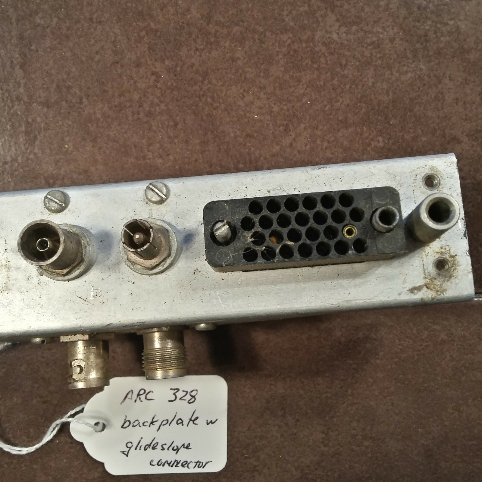Cessna ARC 328 NavCom Backplate with Glideslope Connector
