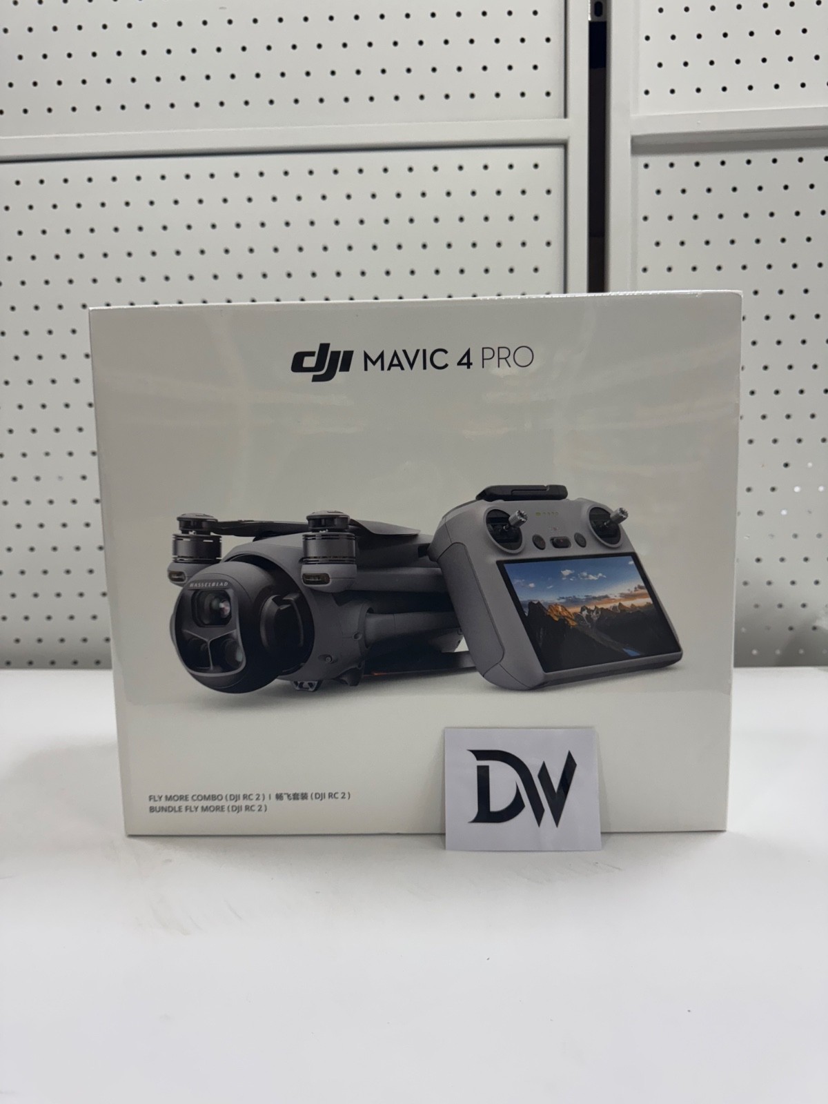 [NEW] DJI Mavic 4 Pro Flymore Combo Drone (DJI-RC 2+3 Batteries) [EXPRESS]