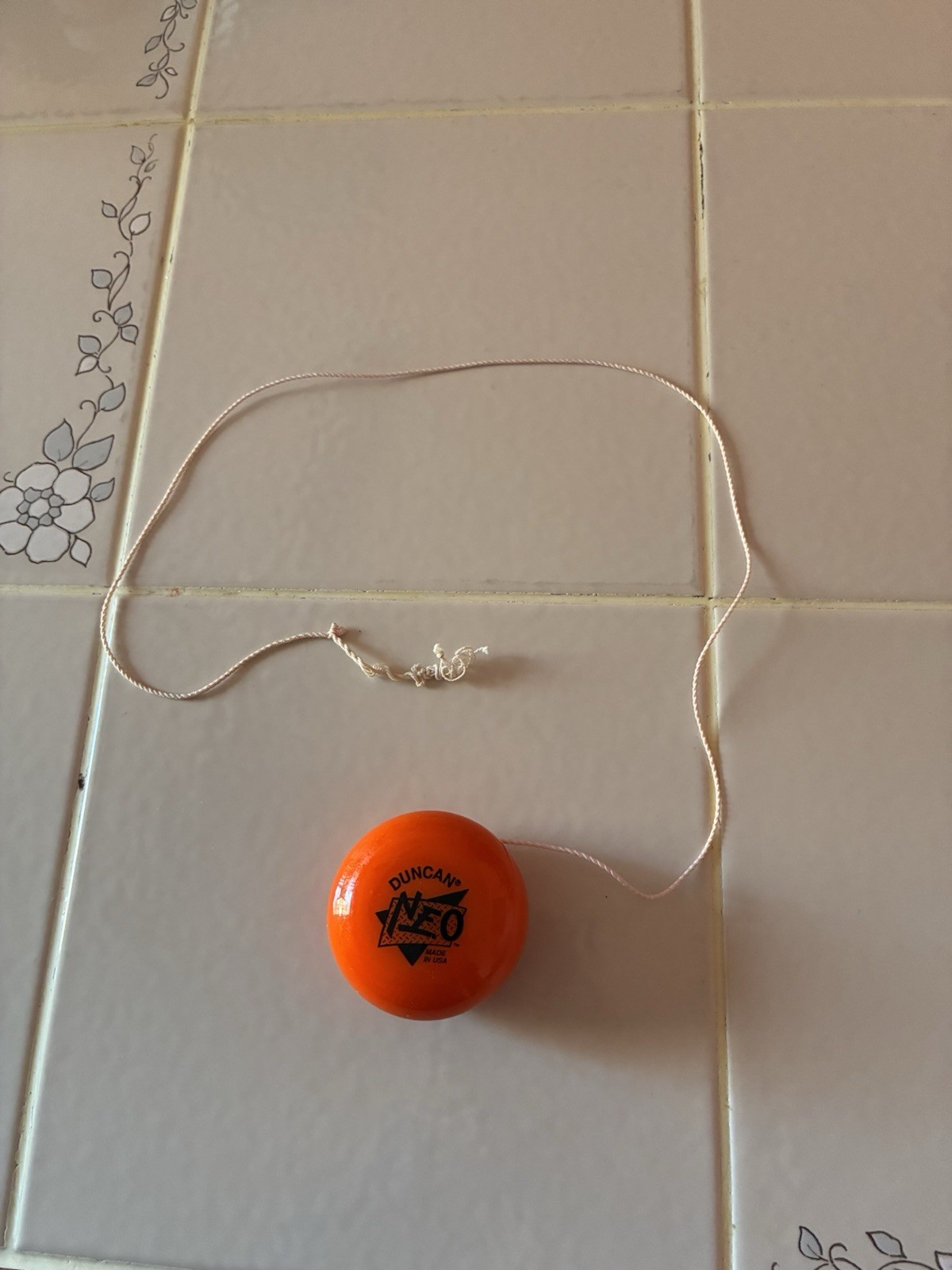 Vtg Duncan Yo-Yo Neo Orange
