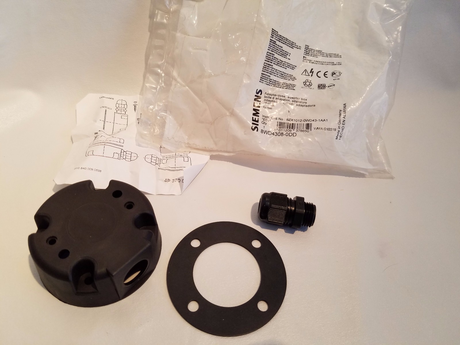 Siemens 8WD4308-0DD Adapter Connecting Box 8WD43080DD 8WD4308-ODD