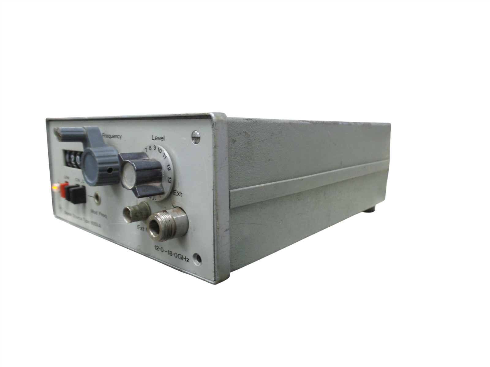 Marconi Signal Source Type 6059A 12.0- 18.0 GHz