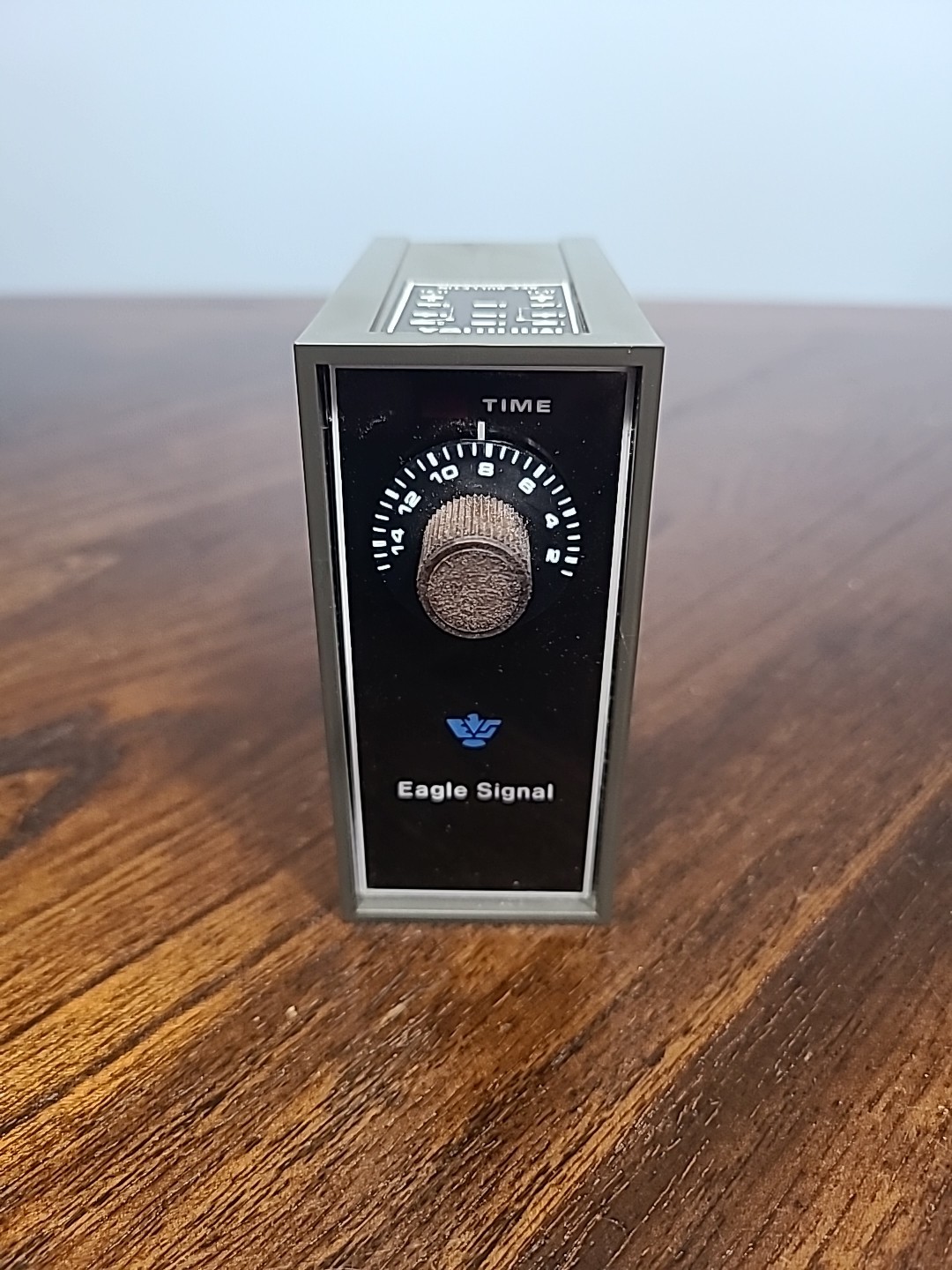 Eagle Signal DG103Z302 Electronic Timer 24VAC 60Hz NEW
