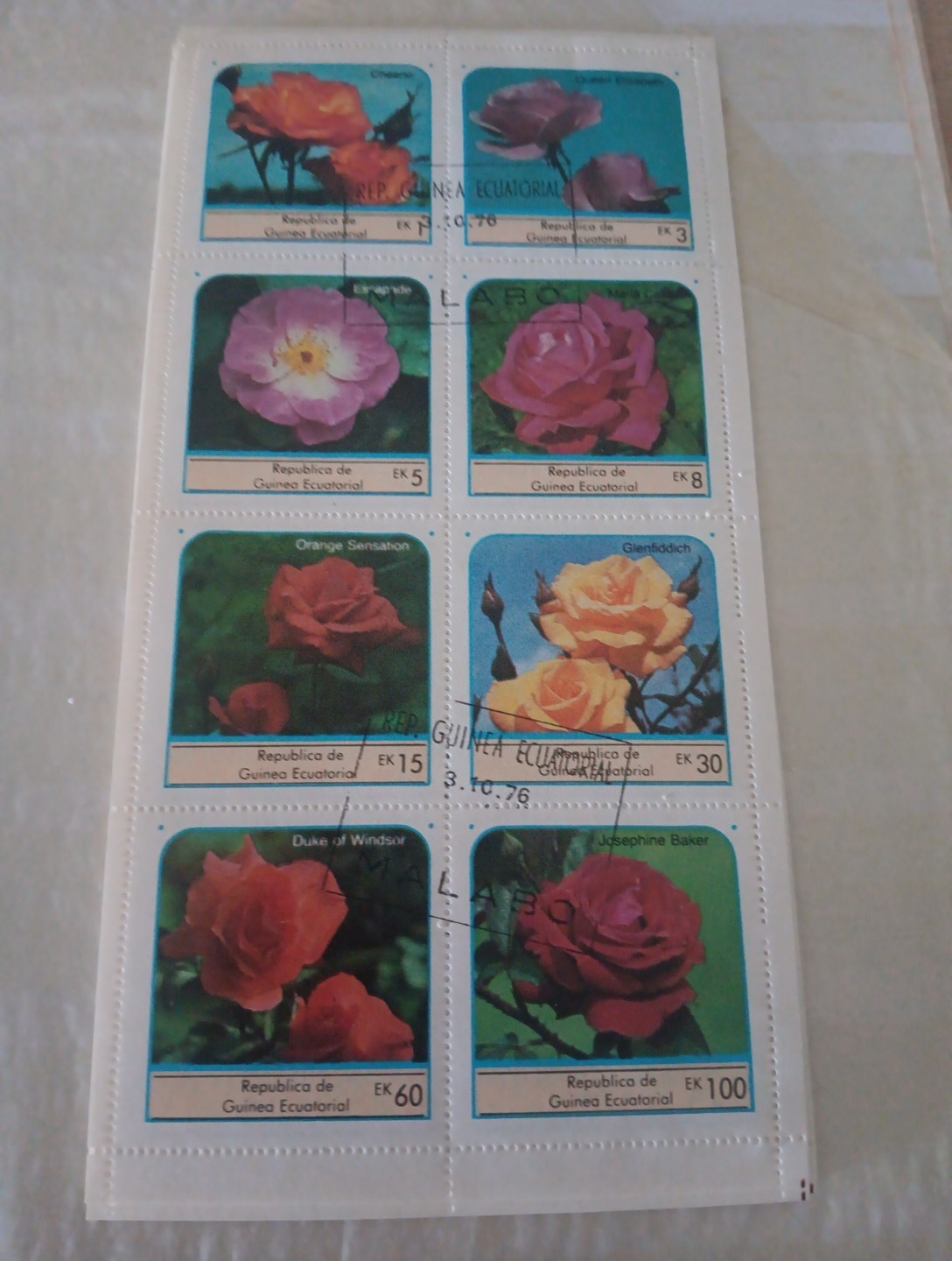 POST STAMPS BLOCK  (MBJJ269) REP. DE  GUINEA ECUATORIAL ROSES