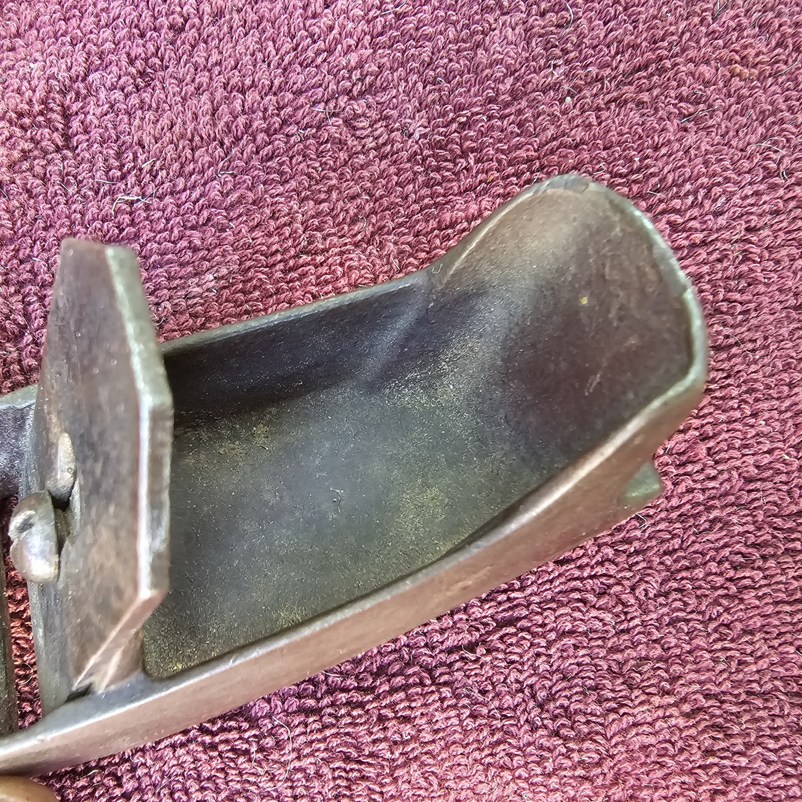 Antique Unmarked 4-1/2" Long Cast Iron Plane
