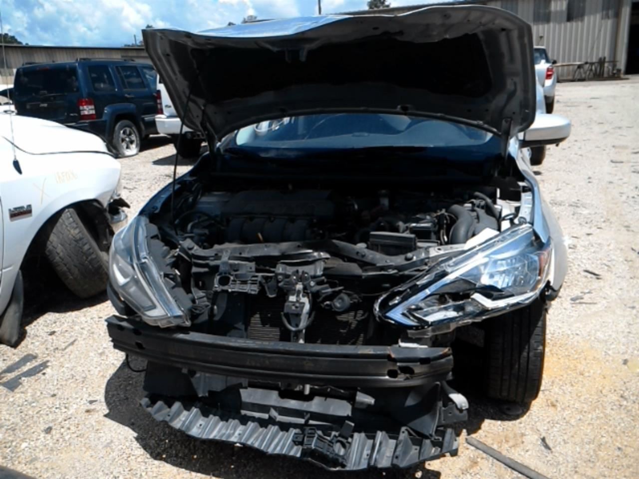 Driver Left Front Spindle/Knuckle Fits 11-25 LEAF 104857978