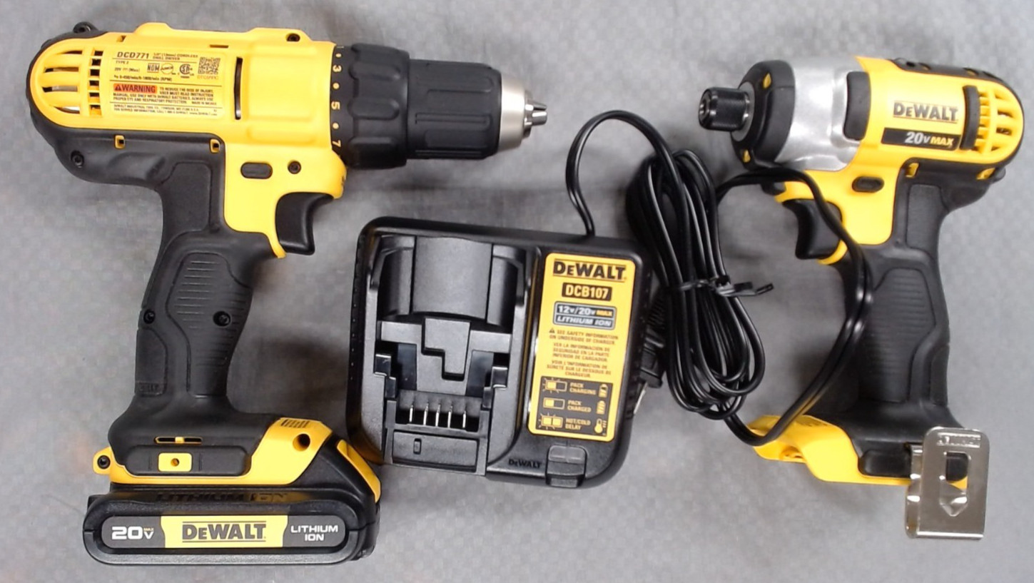 DEWALT DCK240C2 20V MAX Cordless Drill and Impact Driver, Power Tool Kit