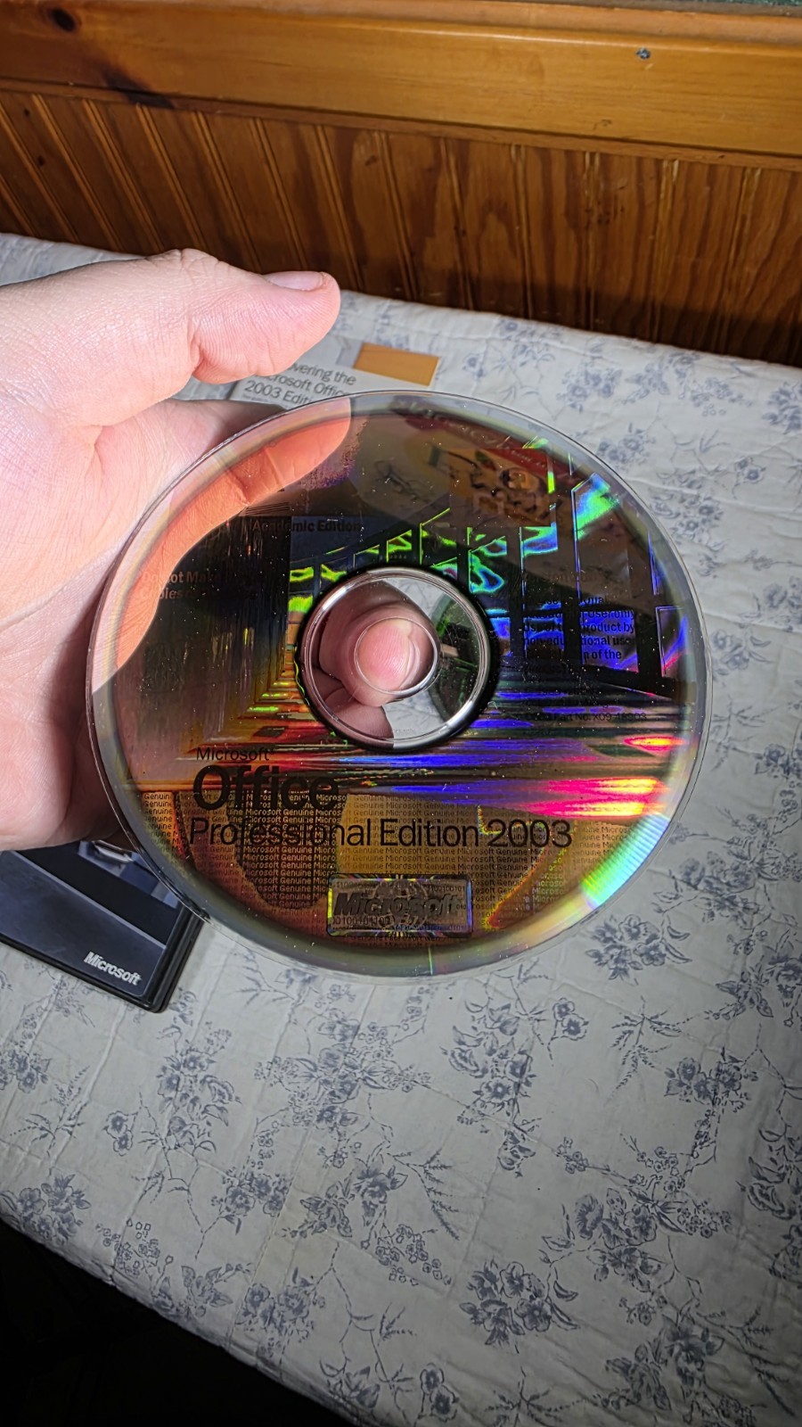 Microsoft Office Professional 2003 Academic Edition with Key - 2 Discs