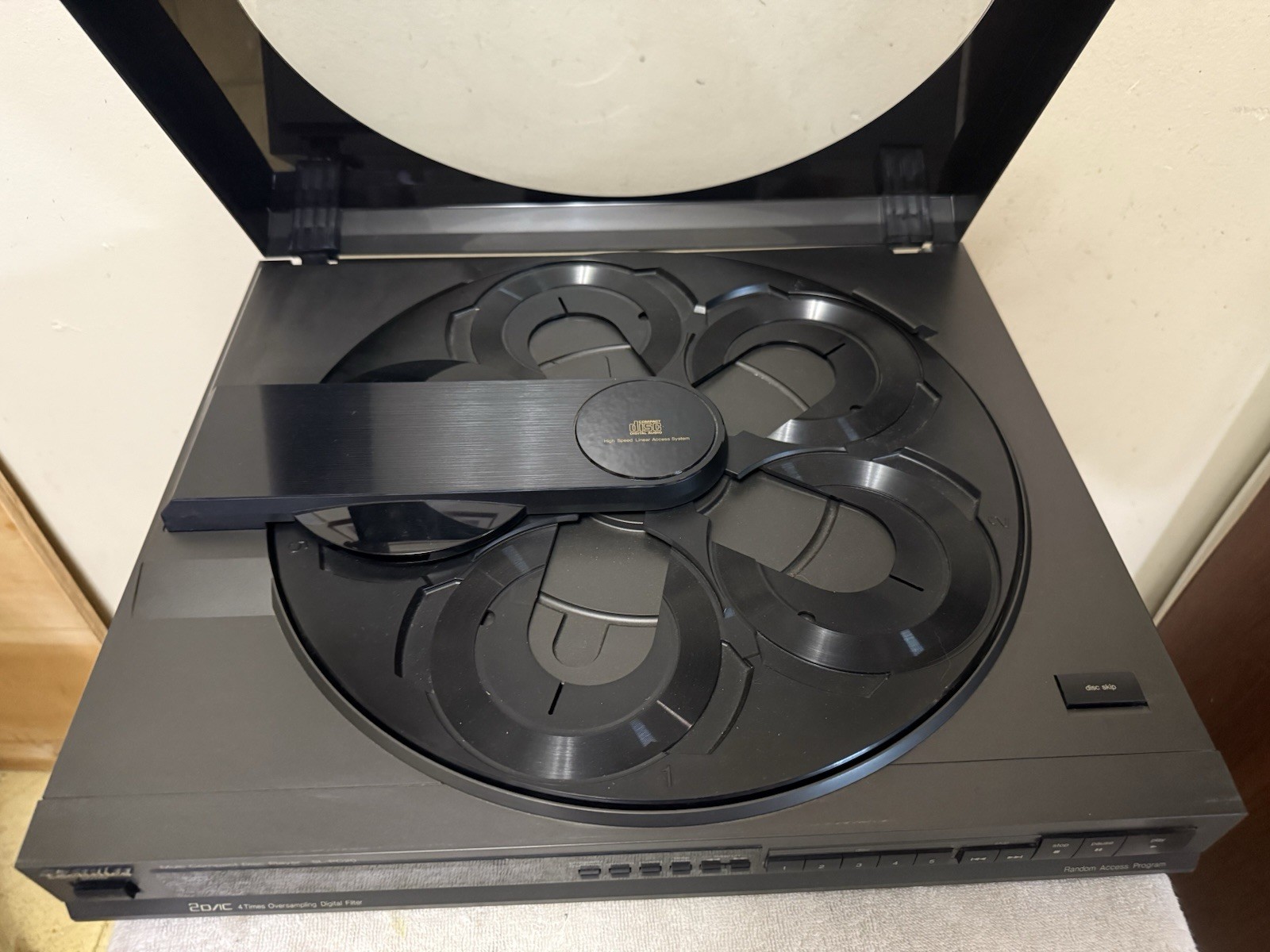 U28755 Technics SLPC20 5 Disc CD changer Read The Description Before Yo G3D