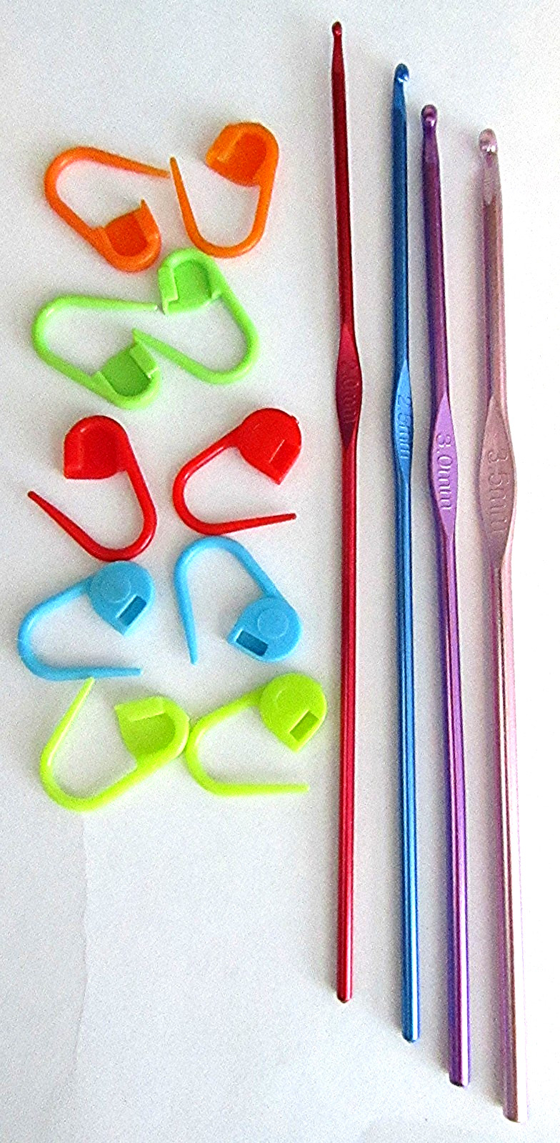 4 Aluminum Crochet Hooks - Multicolor 2 - 3.5mm * BONUS: 10 Stitch Markers * NEW