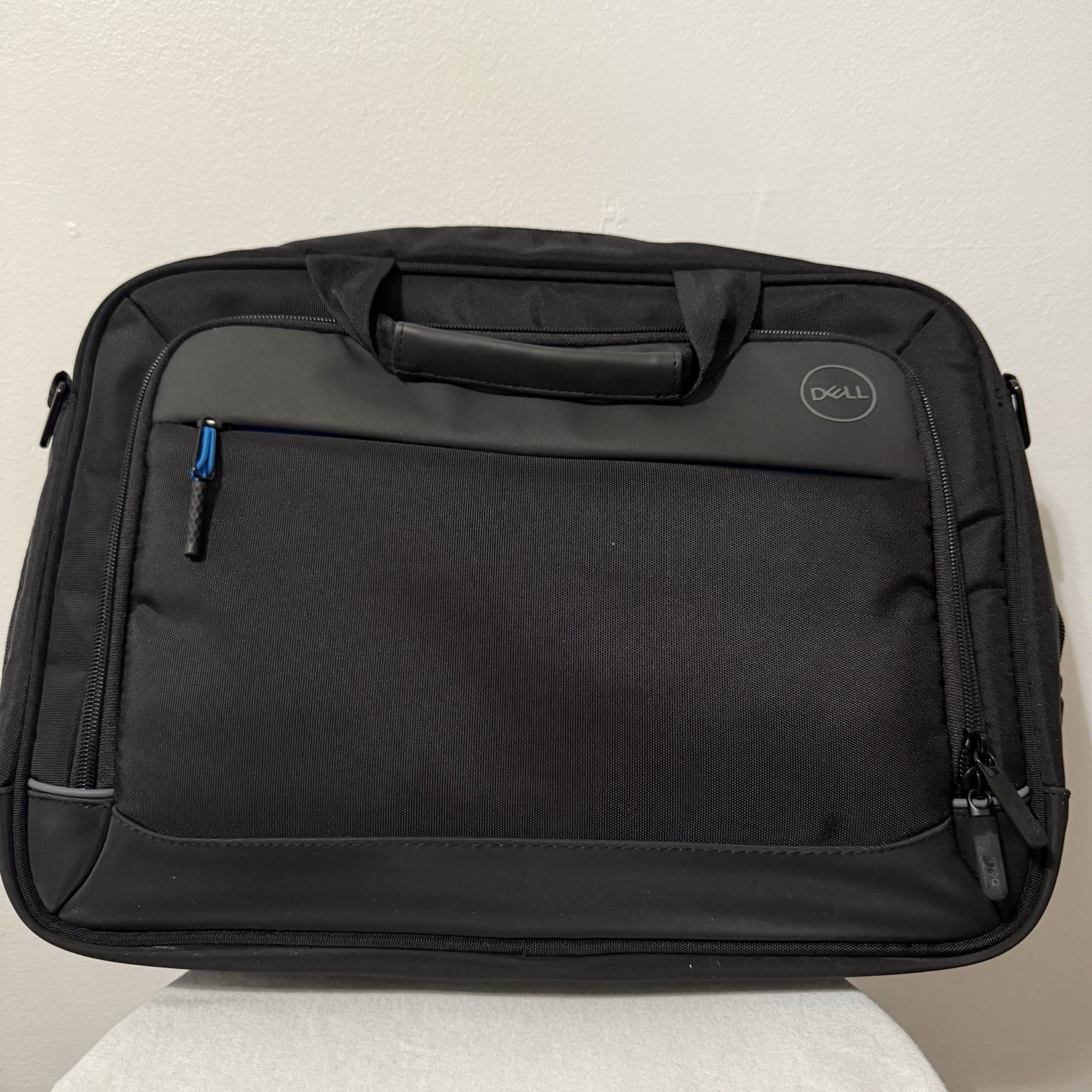 Dell Laptop  Briefcase 16”x11” Missing Shoulder Strap Otherwise Great Condition