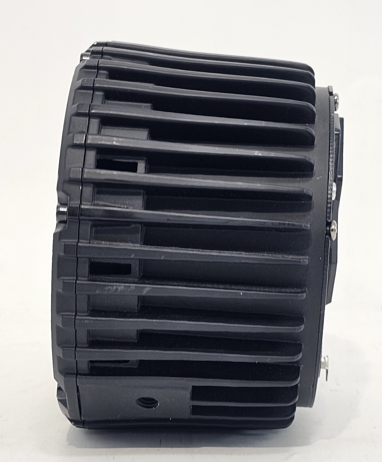 Epsilon TrimPar 3VR RGBWA LED Par Light 