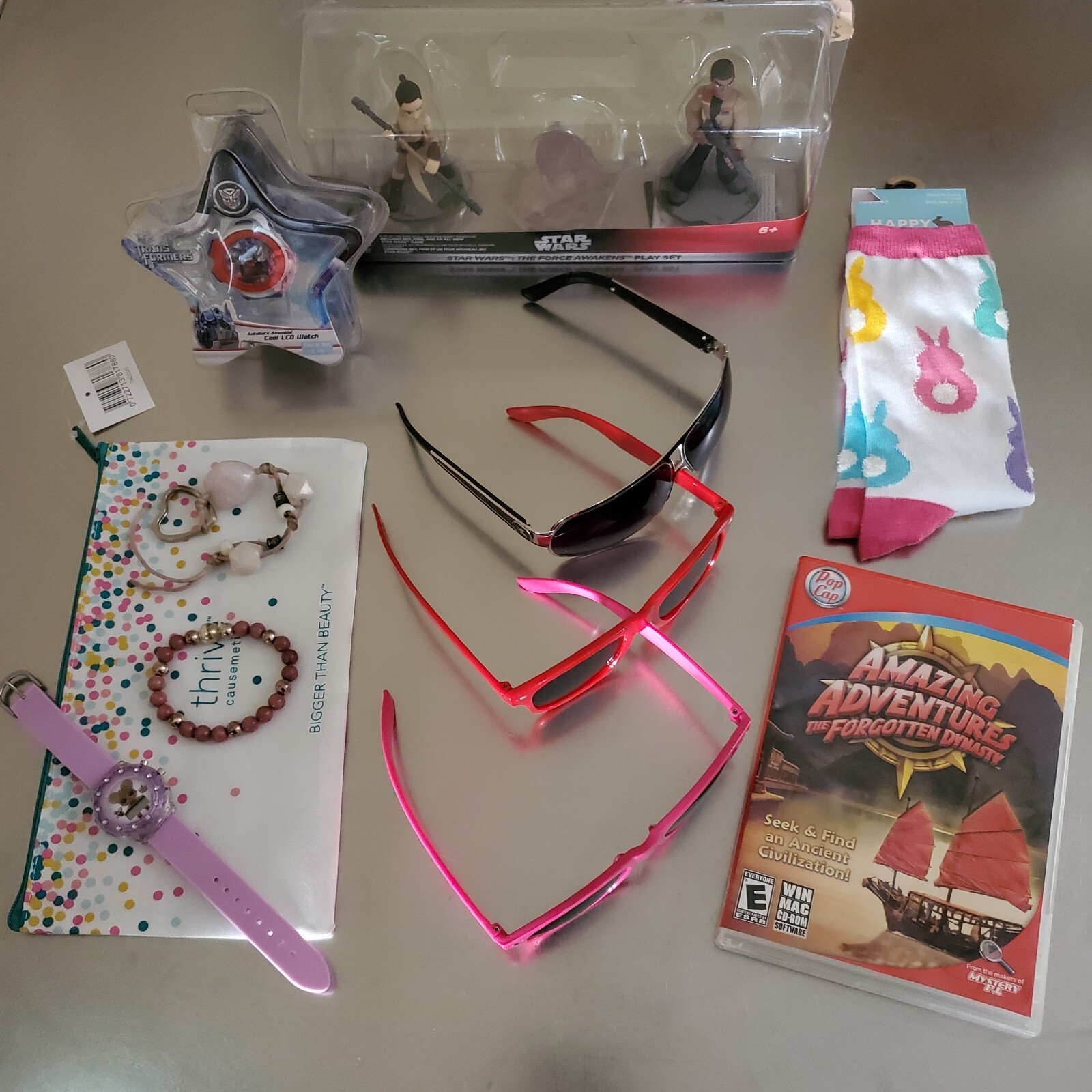 Lot of 11 Items: Star Wars Toys, Watches, Sunglasses, Computer Game, Bracelet, +