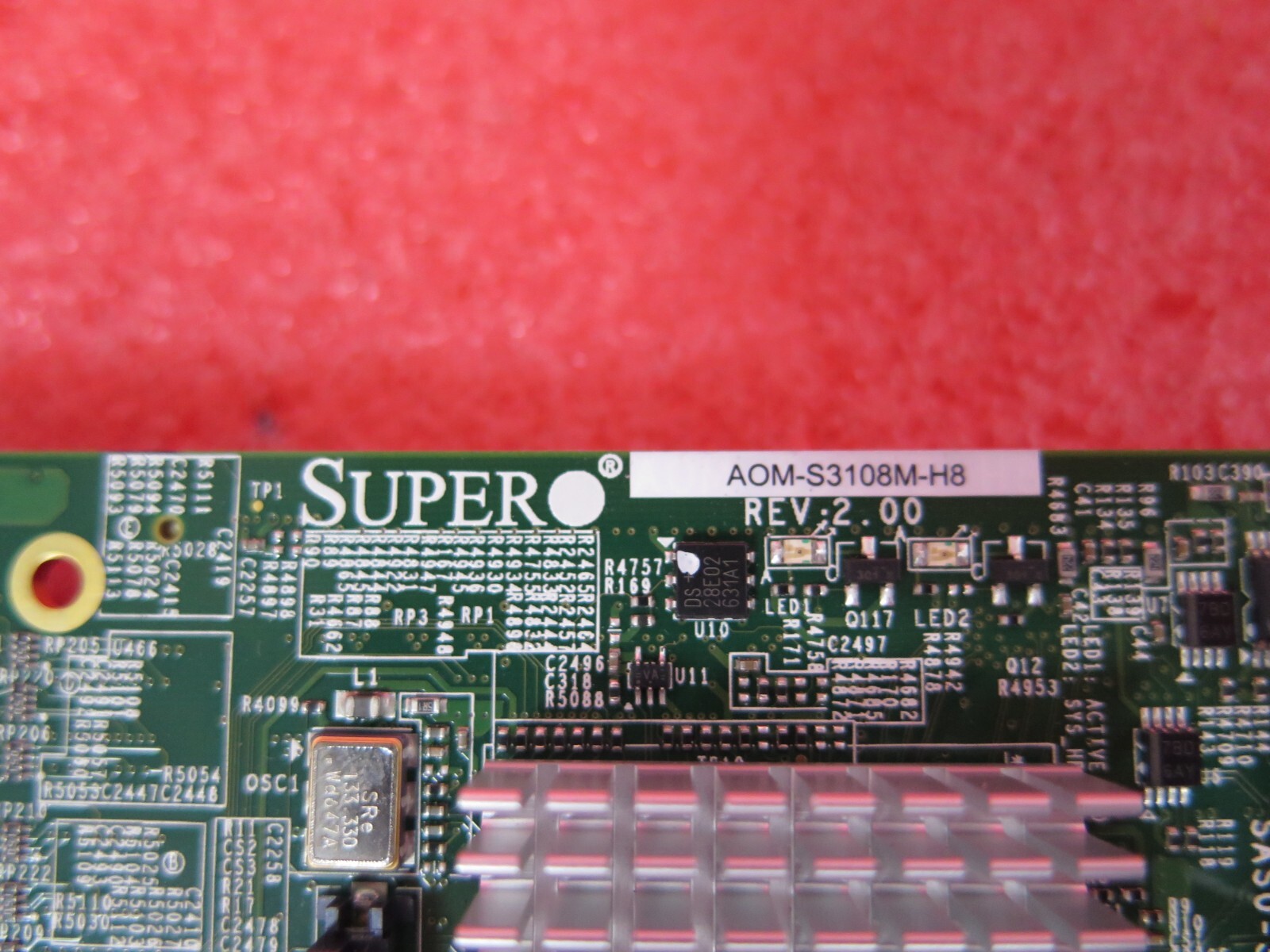AOM-S3108M-H8 SUPERMICRO 3108 MEGARAID 8-PORT 12GB PCI-E 3.0 SAS-3 2GB CACHE