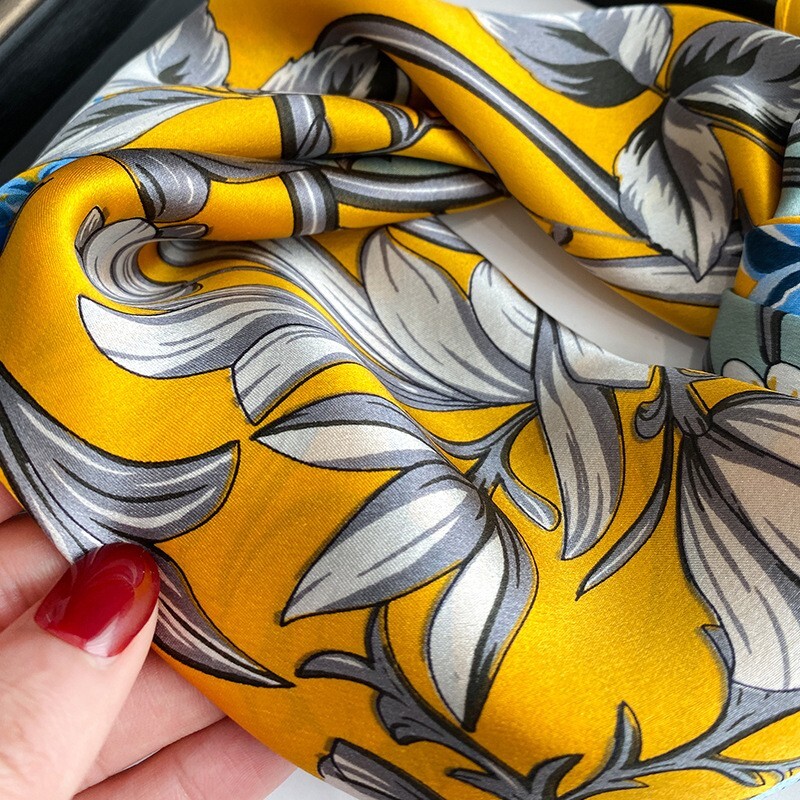 100% Mulberry Silk 27" Square Scarf Women Neckerchief Wrap Vintage Yellow Flower