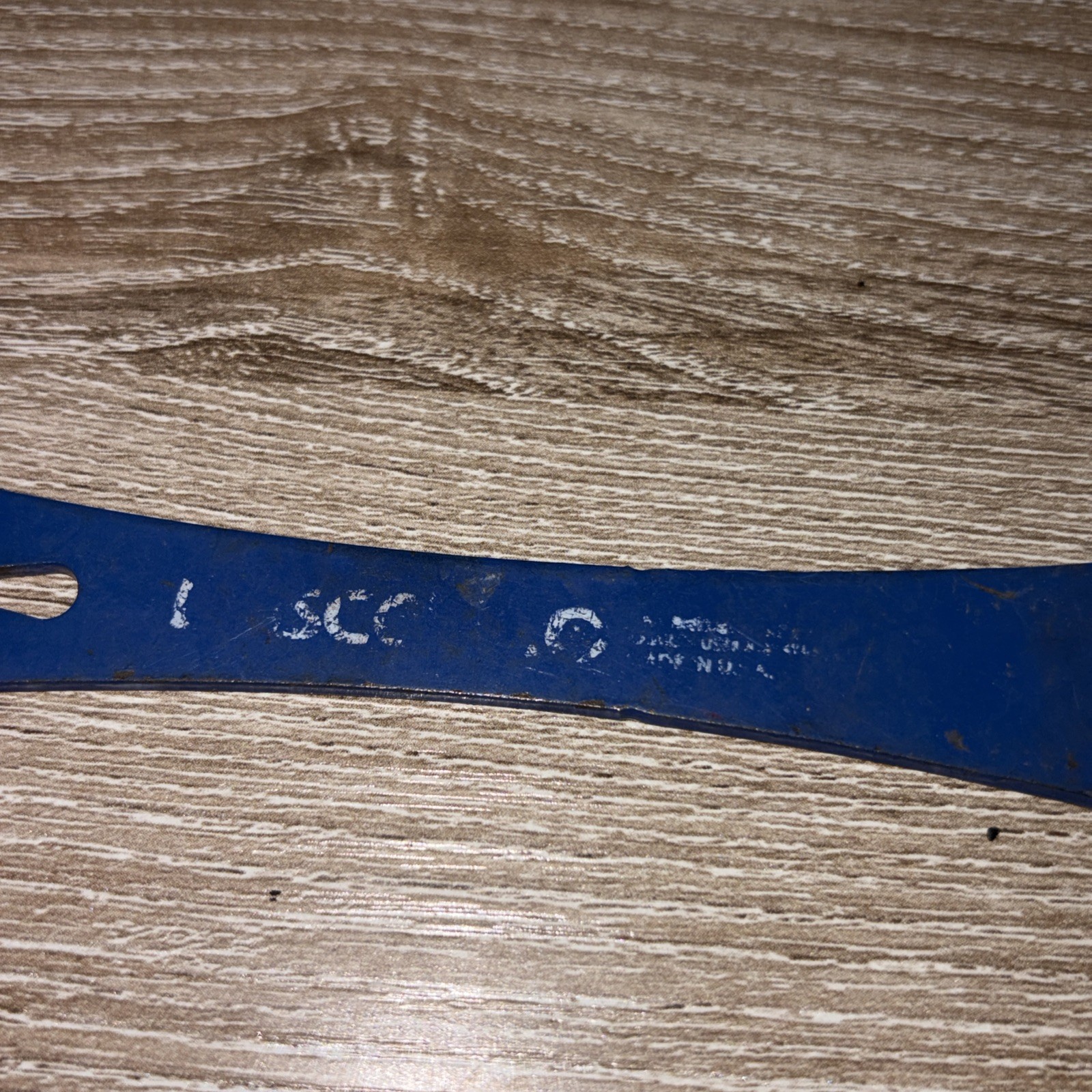 Dasco 5.5 in. Pry Bar Scraper Used