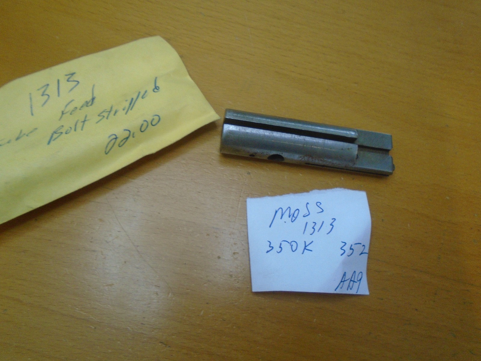Mossberg 350k  352 22 lr  Bolt Head