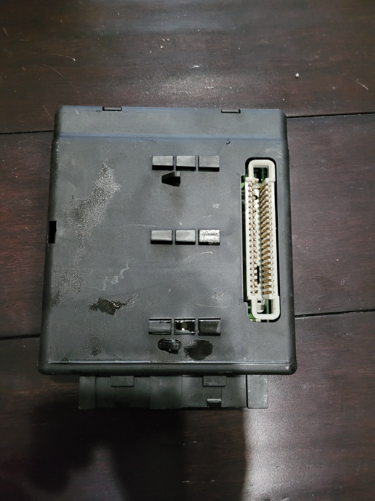 USED 2006-2009 GMC Envoy Body Control Module (BCM) 15787809