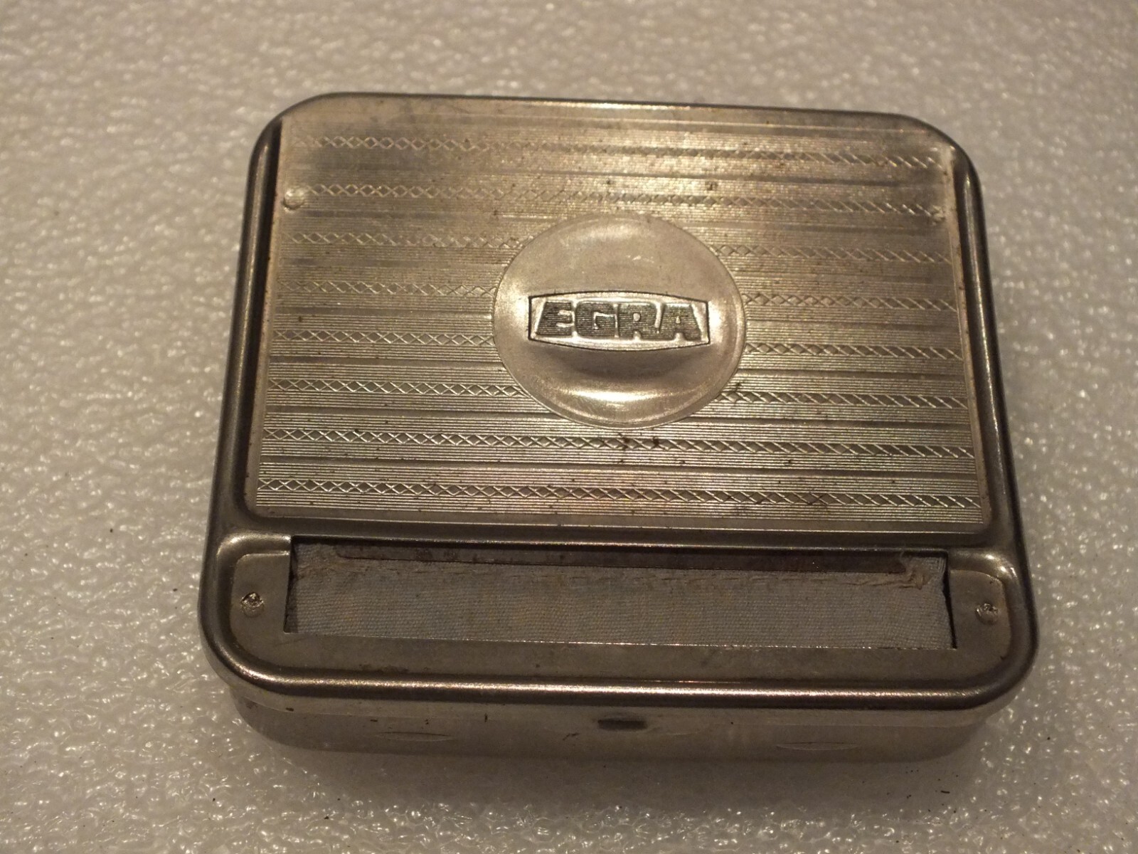 Vintage - Old Cigarette Rolling Machine - Rolling Machine - EGRA - MG13
