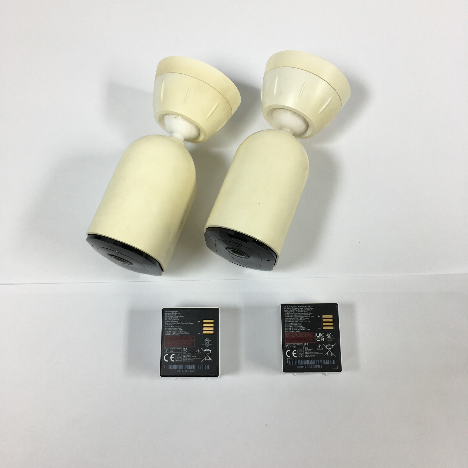 Arlo Pro 4 VMC4041P Spotlight Camera White NO mounting Plate (Acceptable) 2 PACK