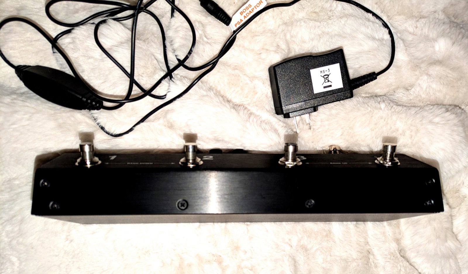 Boss MS-3 Multi Effects Switcher Loops Built-in Effects Pedal Switcher + Adapter