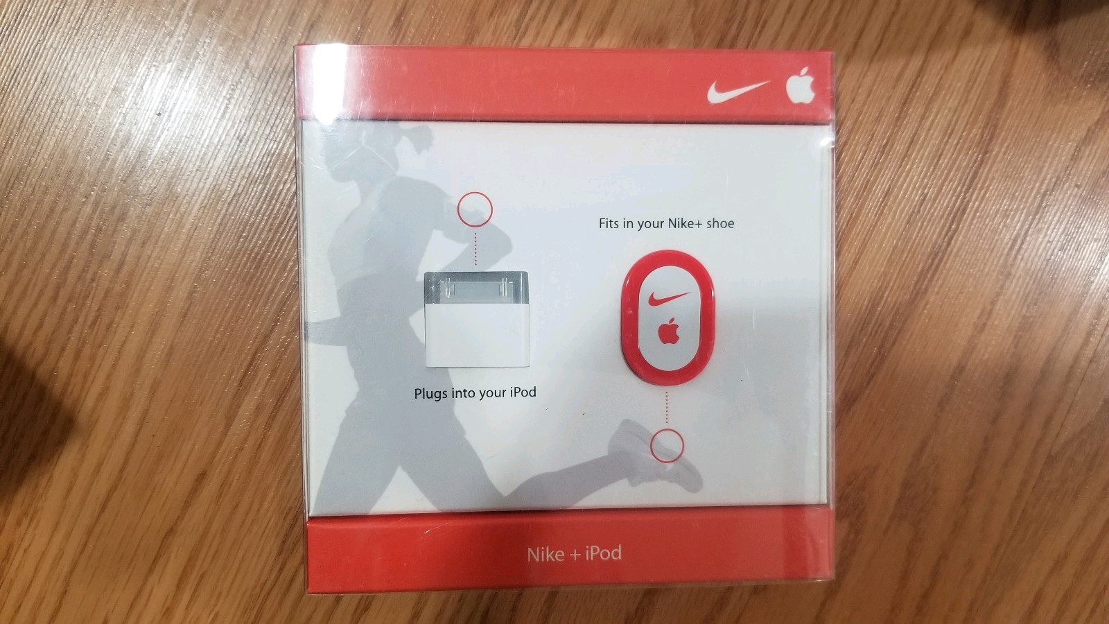 Nike+ iPod Sport Kit sensor activity tracker for Nike runnng shoes iPod / iPhone