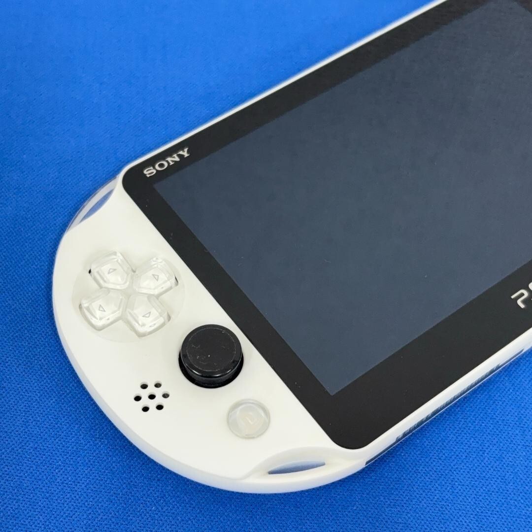 Playstation vita PCH-2000 ZA22 Slim Glacier White Charger Set