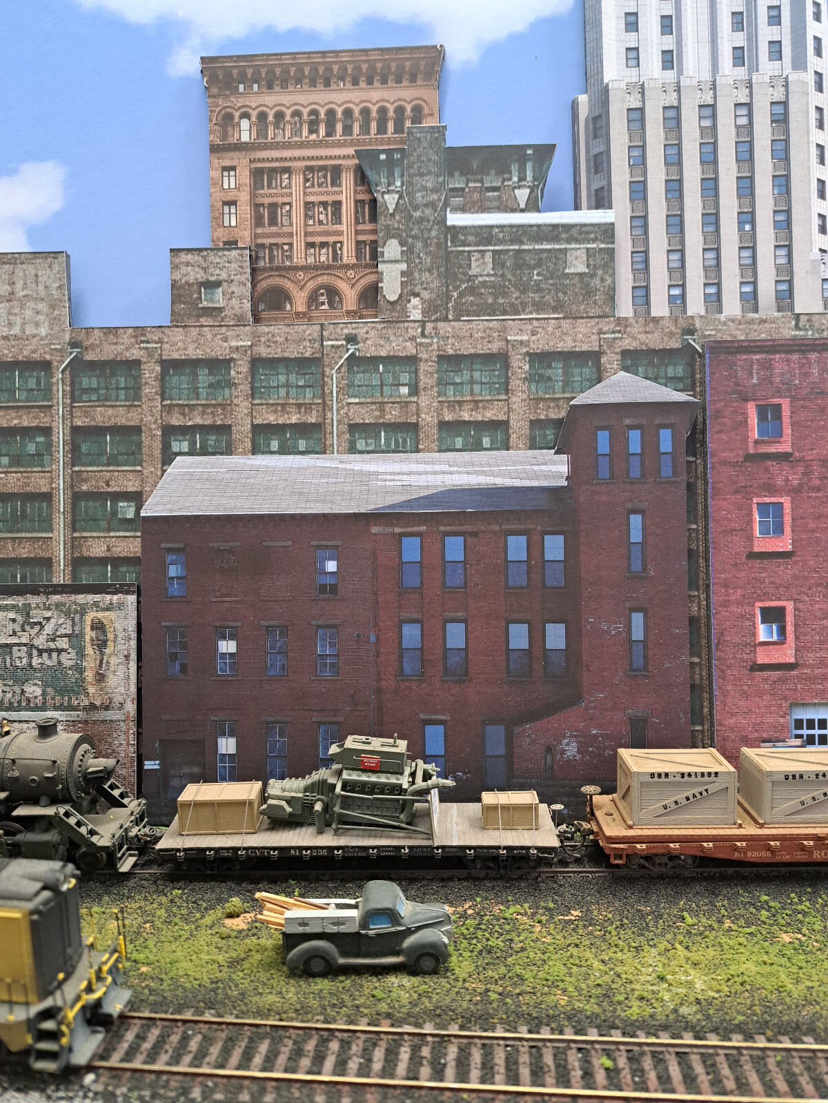 TRACKSIDEFLATS #373b  O scale SMALL FACTORY