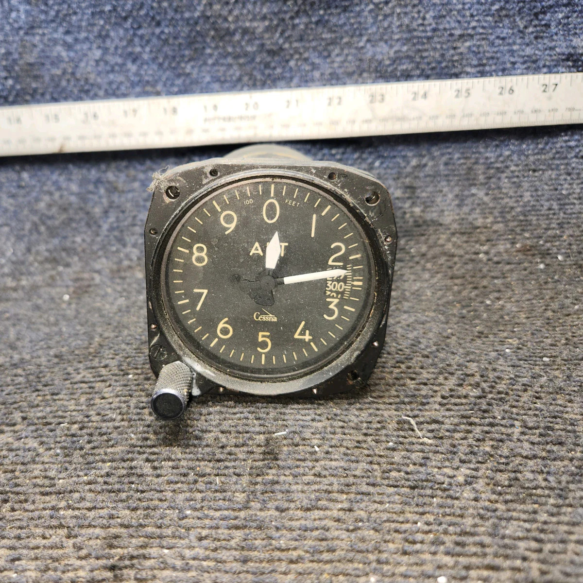 A-20(0105) | cessna 150G | Altimeter Indicator