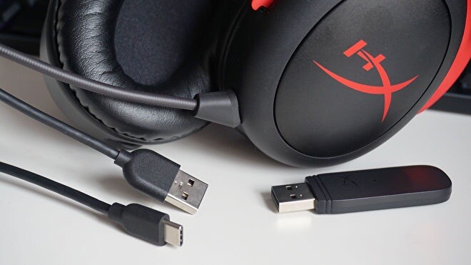 HyperX Cloud II Wireless Over Ear Gaming Headset PC/PS4/Switch - Red