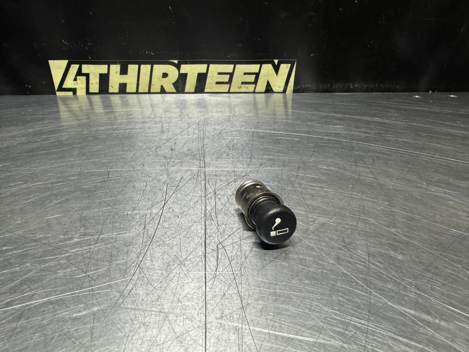 97-04 C5 CORVETTE CIGARETTE LIGHTER ELEMENT OEM #N573