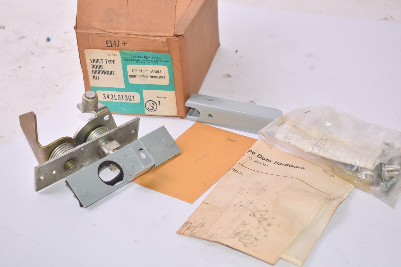 NEW General Electric 343L513G1 Vault-Type Door Hardware Kit