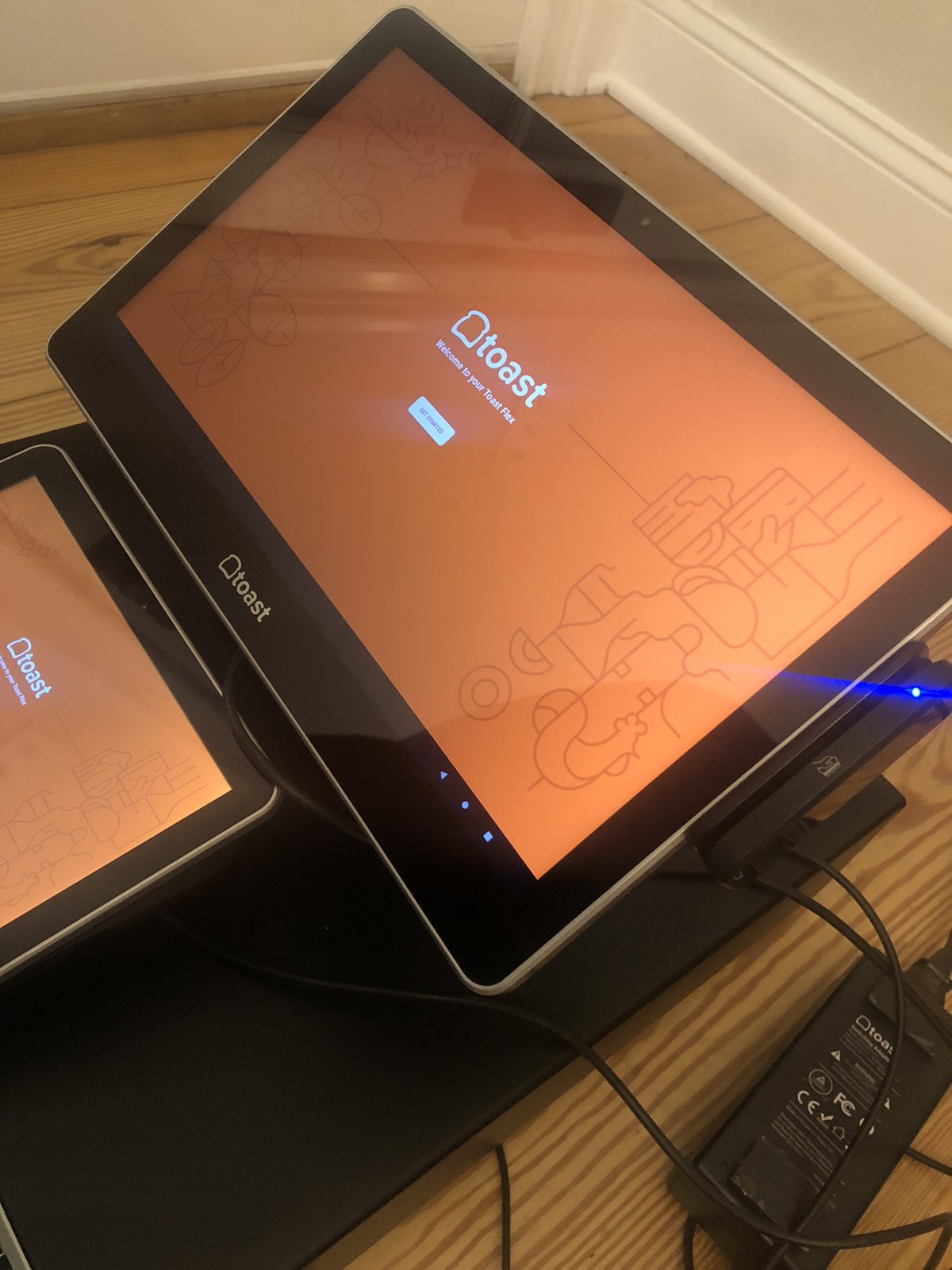 Complete Toast System - Toast Flex POS Screen + Customer Screen, Printer And Tap