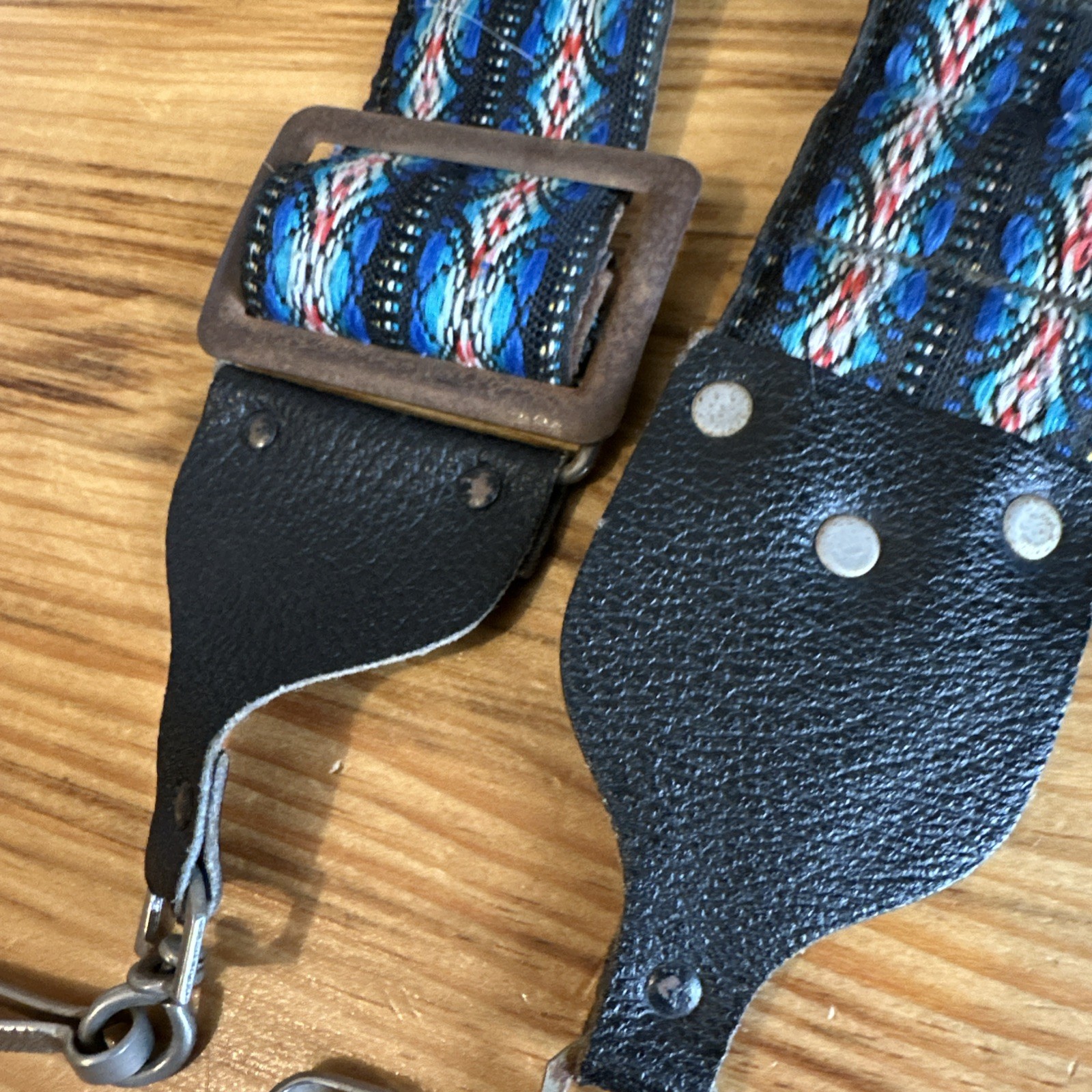 Camera Shoulder/ Neck Strap. Unbranded. Fully Adjustable