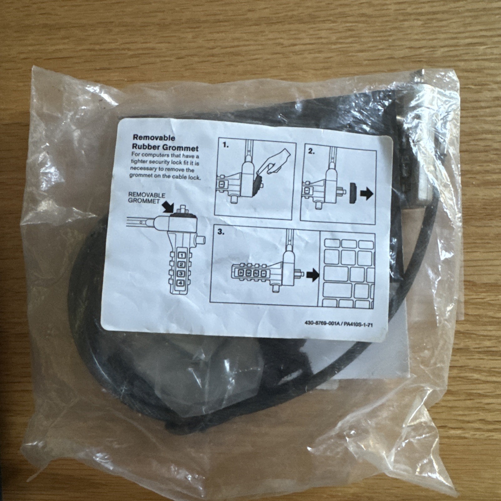 Targus Notebook Security Defcon CL Serialized Combo Cable Lock PA410S-25 Item 71
