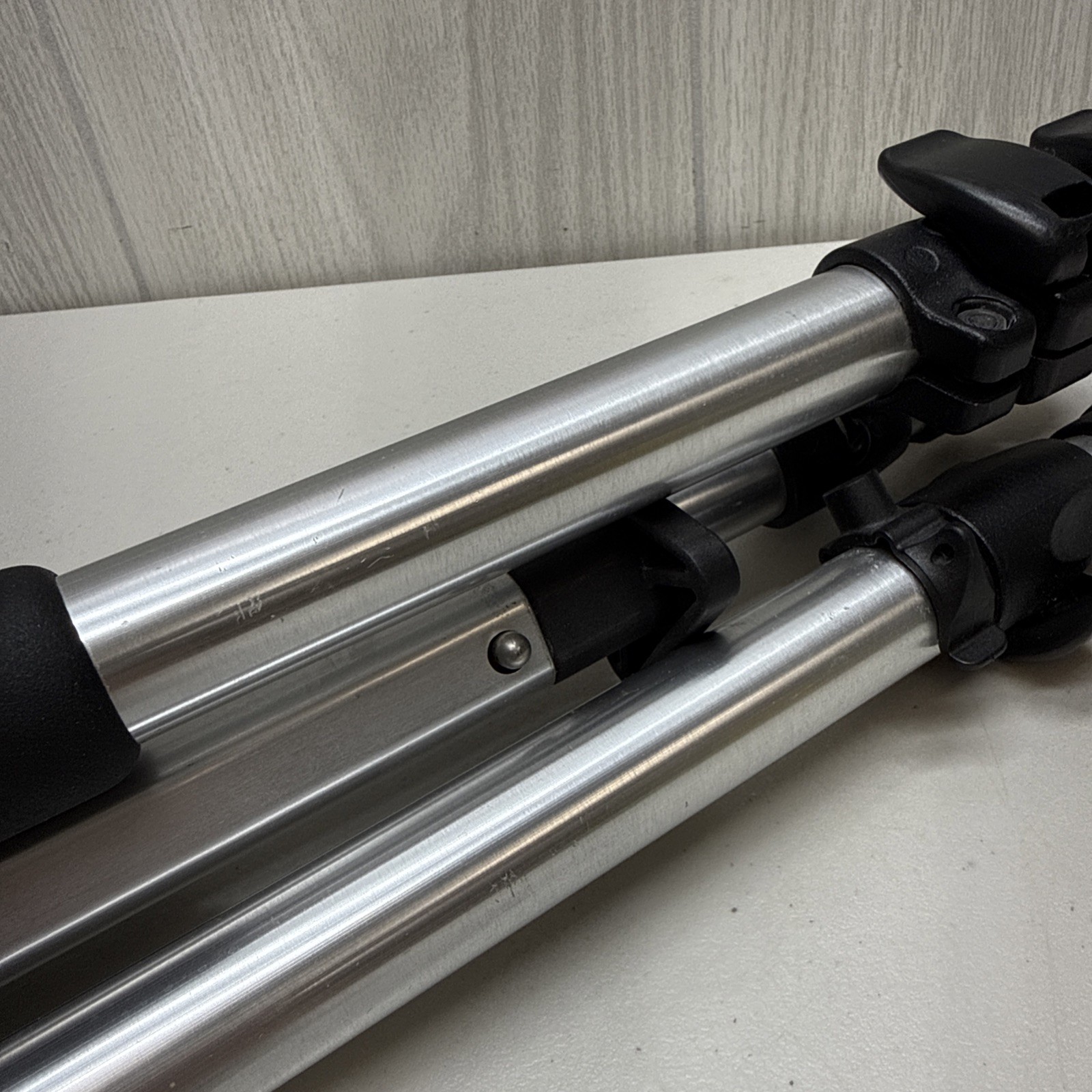Manfrotto 190CL Tripod with Compact Ball Head 486RC2