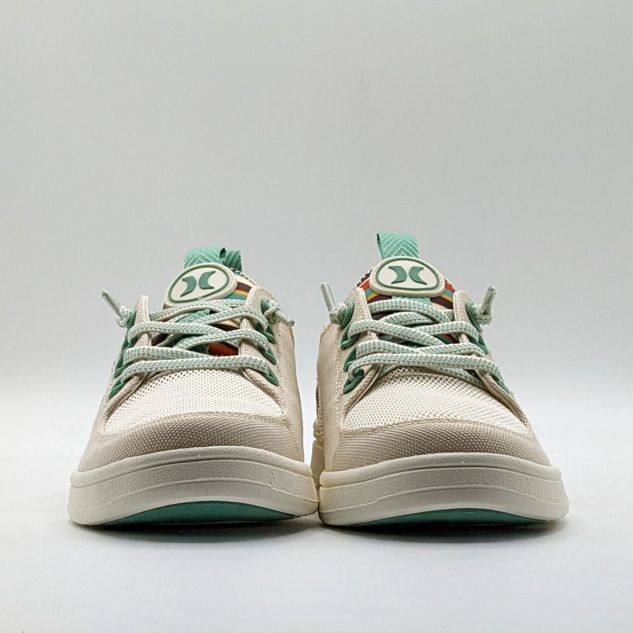 Hurley “Castaic” Women’s Colorful & Functional Casual Fashion Sneaker Beige NEW