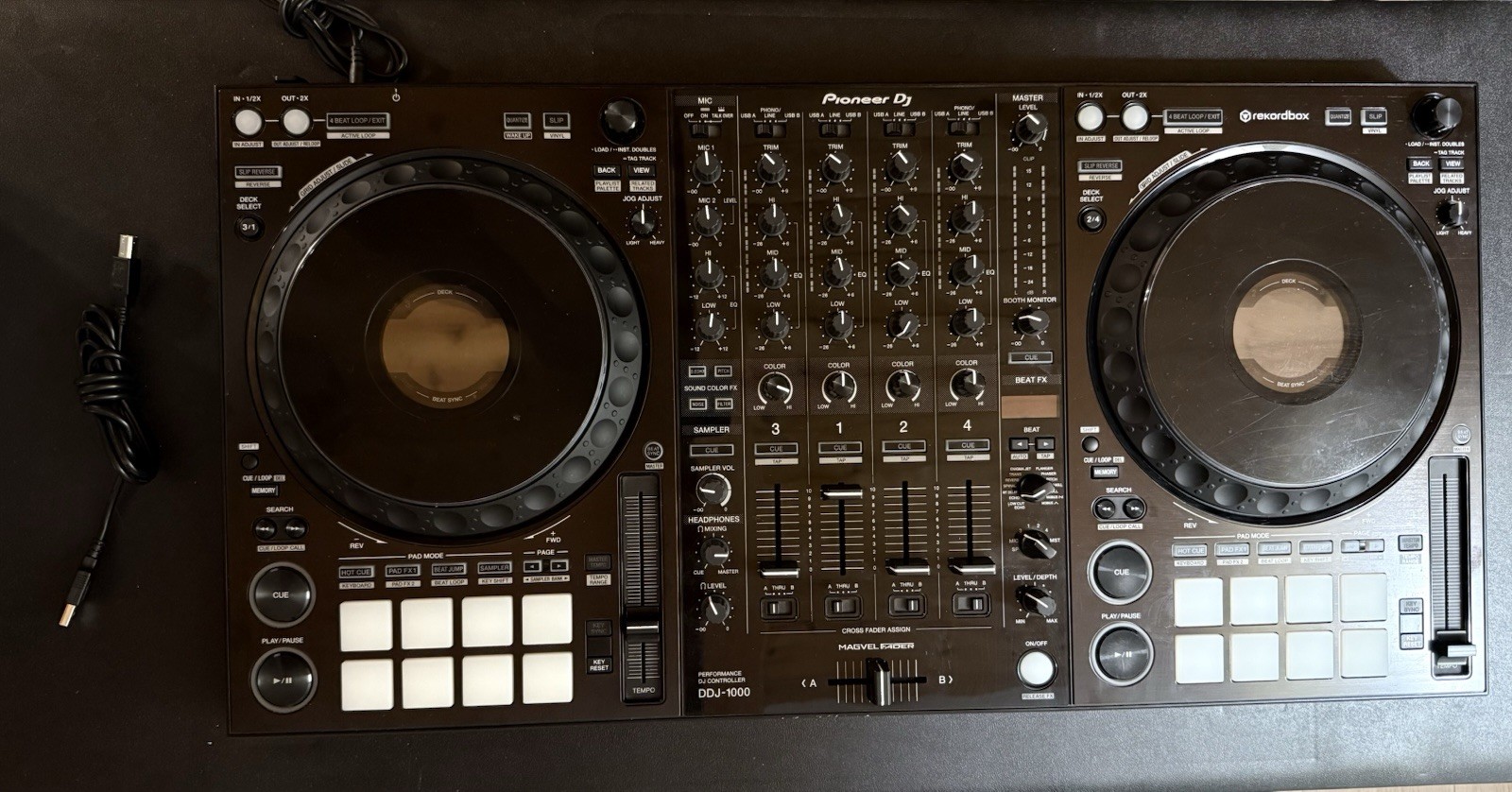 Pioneer DDJ-1000 ProDJ Controller w/ Original Box + Cables EXCELLENT CONDITION