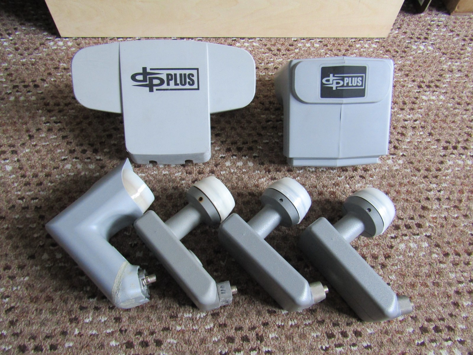 Mixed Lot of 6 Satellite LNBs - All Working Condition, Dish Network and DirectTV