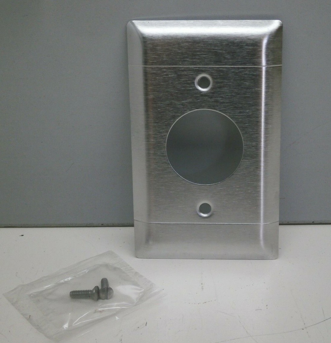 (6-Pack) P&S S7 430SS Stainless Steel Single Receptacle Wall Plate 1.4" Diameter