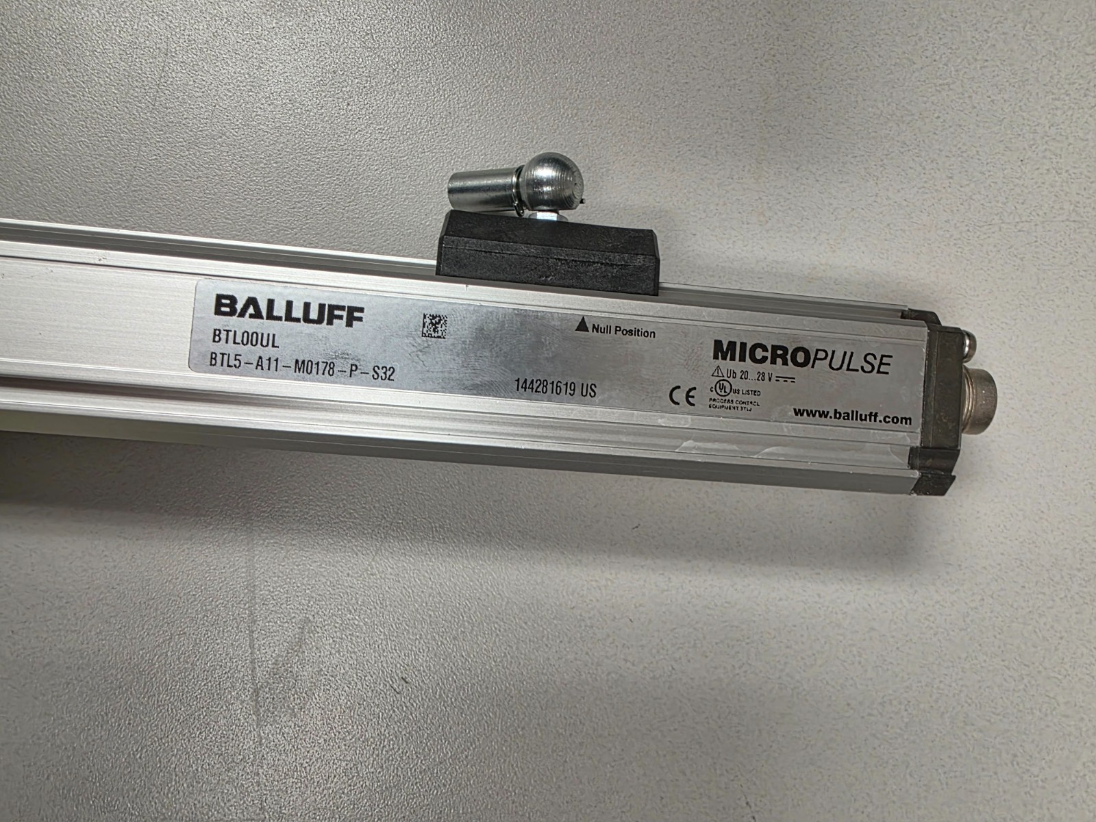 Balluff BTL5-A11-M0178-P-S32 Linear Position Transducer BTL00UL | NEW