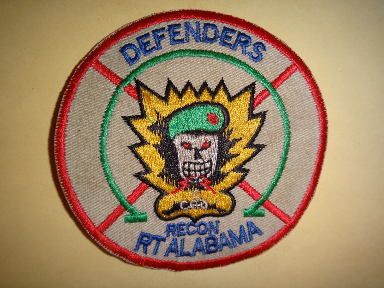 US 5th SFG MACV-SOG RT ALABAMA CCC "DEFENDERS" Recon Team Vietnam War Patch