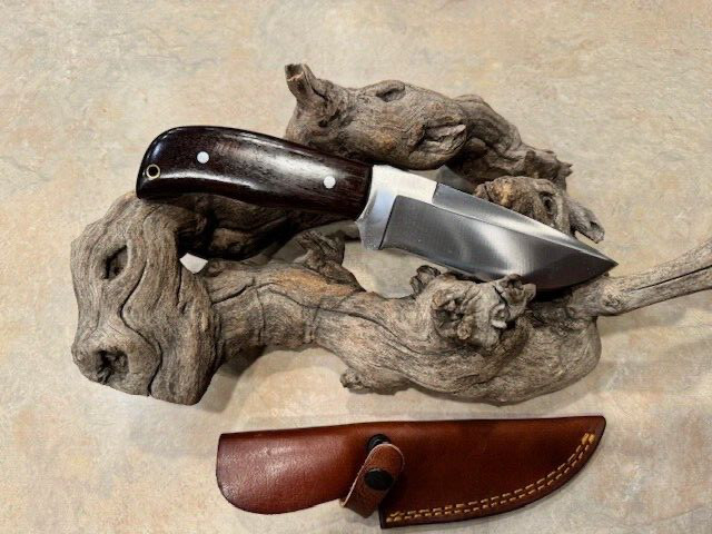 Large  D2 Hunting knife with nice wood stocks in handmade leather sheath