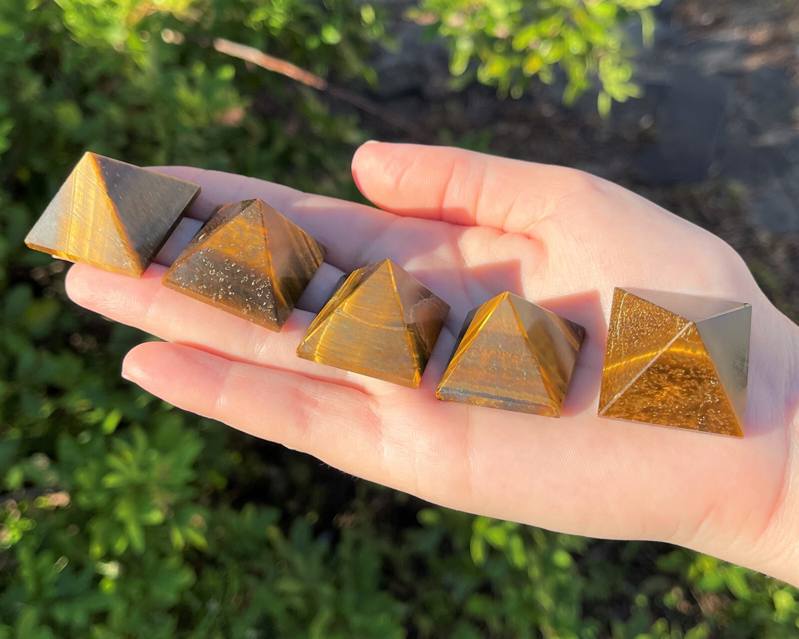 Gold Tiger Eye Pyramid 1" - 1.25" (25-30 mm Natural Gemstone Pyramid Crystal)