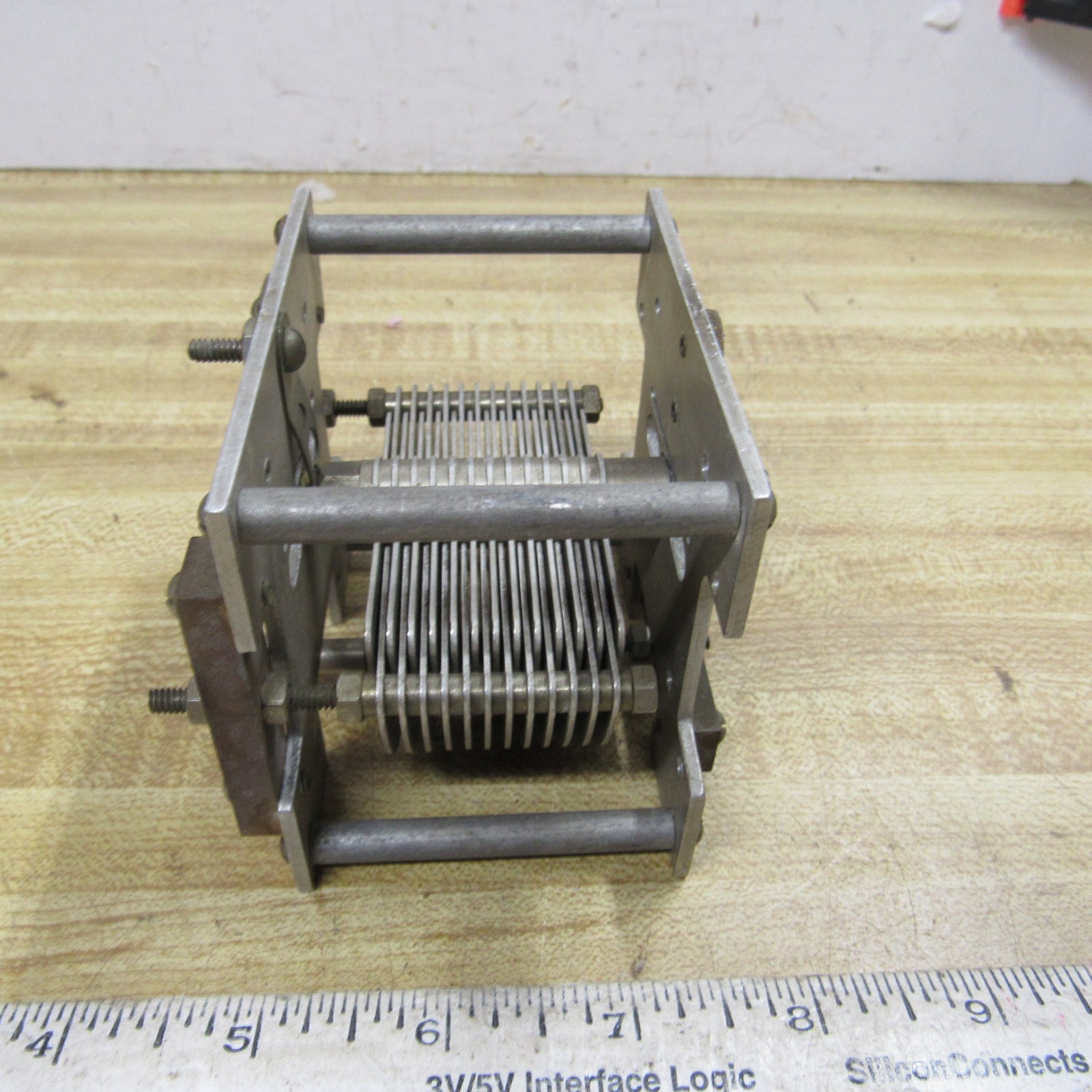 VARIABLE CAPACITOR TRANSMITTING 525pF 17 to 530 pF 1/4 in shaft VINTAGE NATIONAL