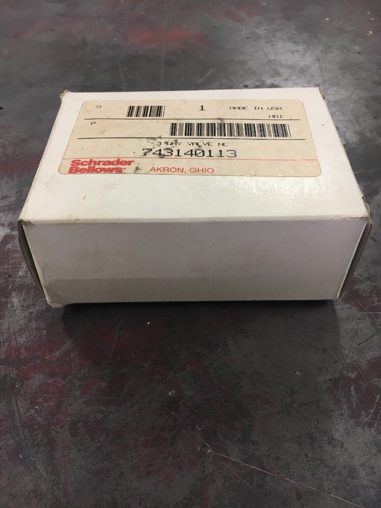 NEW, 3-WAY VALVE, SCHRADER BELLOWS, 74314-0113, N.C., 24V. (6G-3)